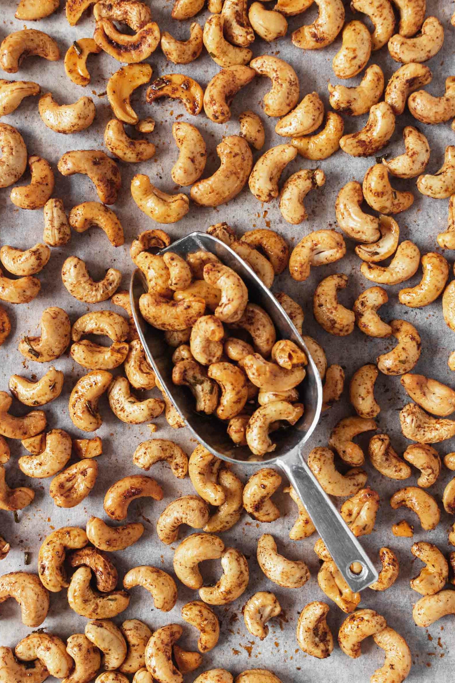 Smoky Chipotle Roasted Cashews