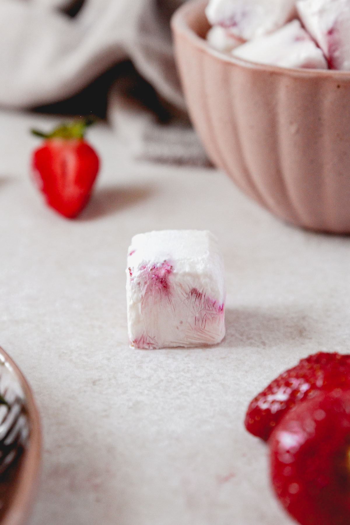 Frozen Strawberry Yoghurt Protein Bites