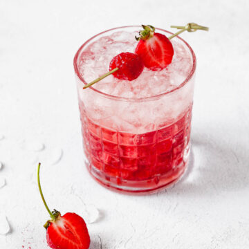 Very Berry Caipiroska